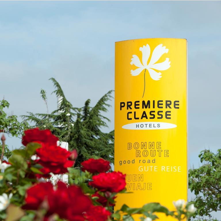 Premiere Classe Valenciennes Ouest Petite Foret Екстериор снимка