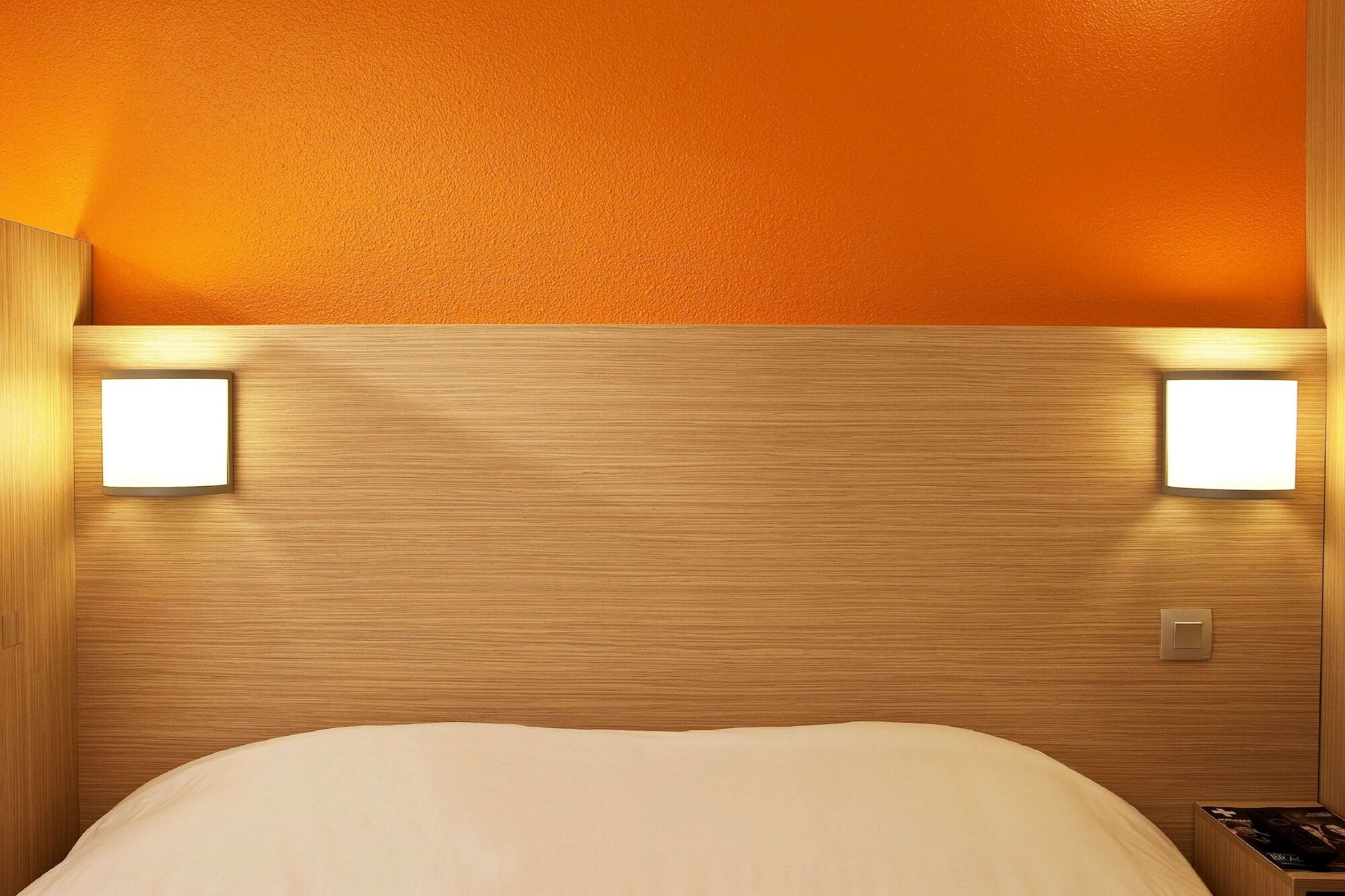 Premiere Classe Valenciennes Ouest Petite Foret Екстериор снимка